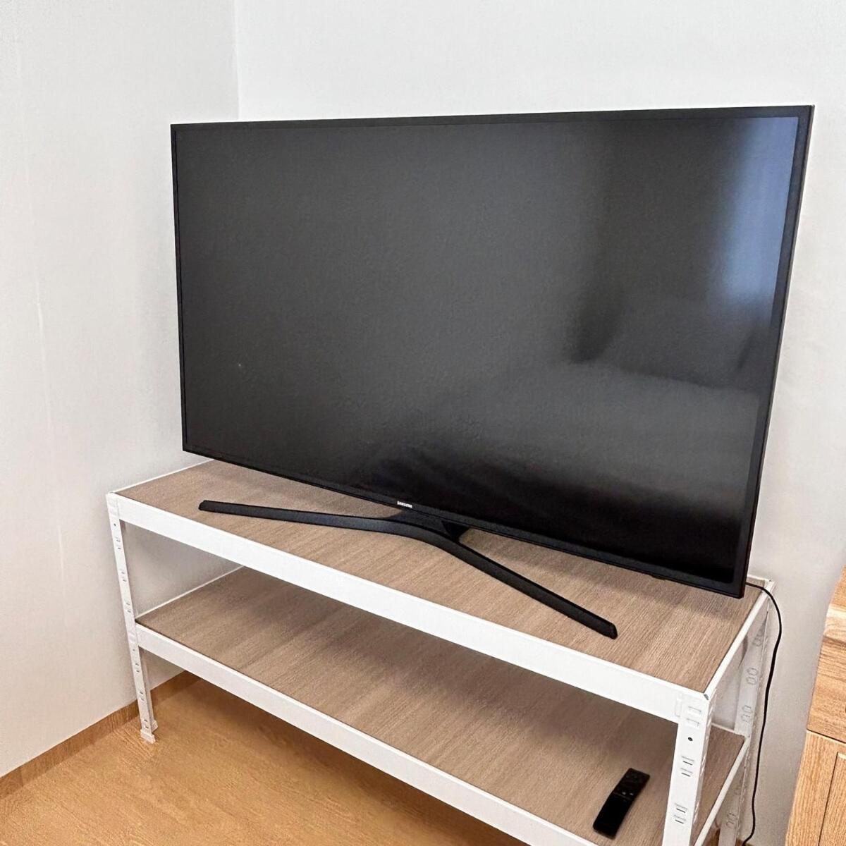 5min Hongdae, Sangsu St, Late Check Out Villa