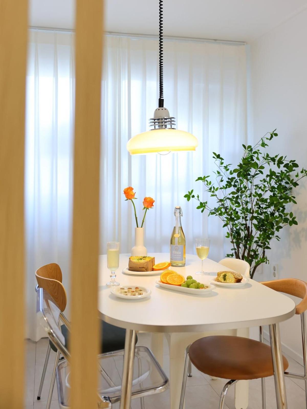 5min Hongdae, Sangsu St, Late Check Out Villa *
